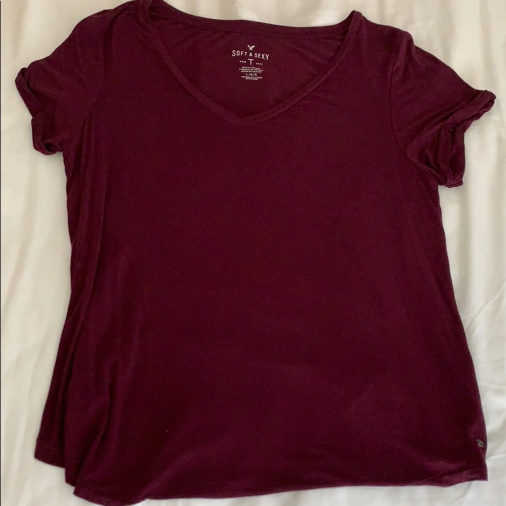 American Eagle Soft and Sexy T shirt in maroon